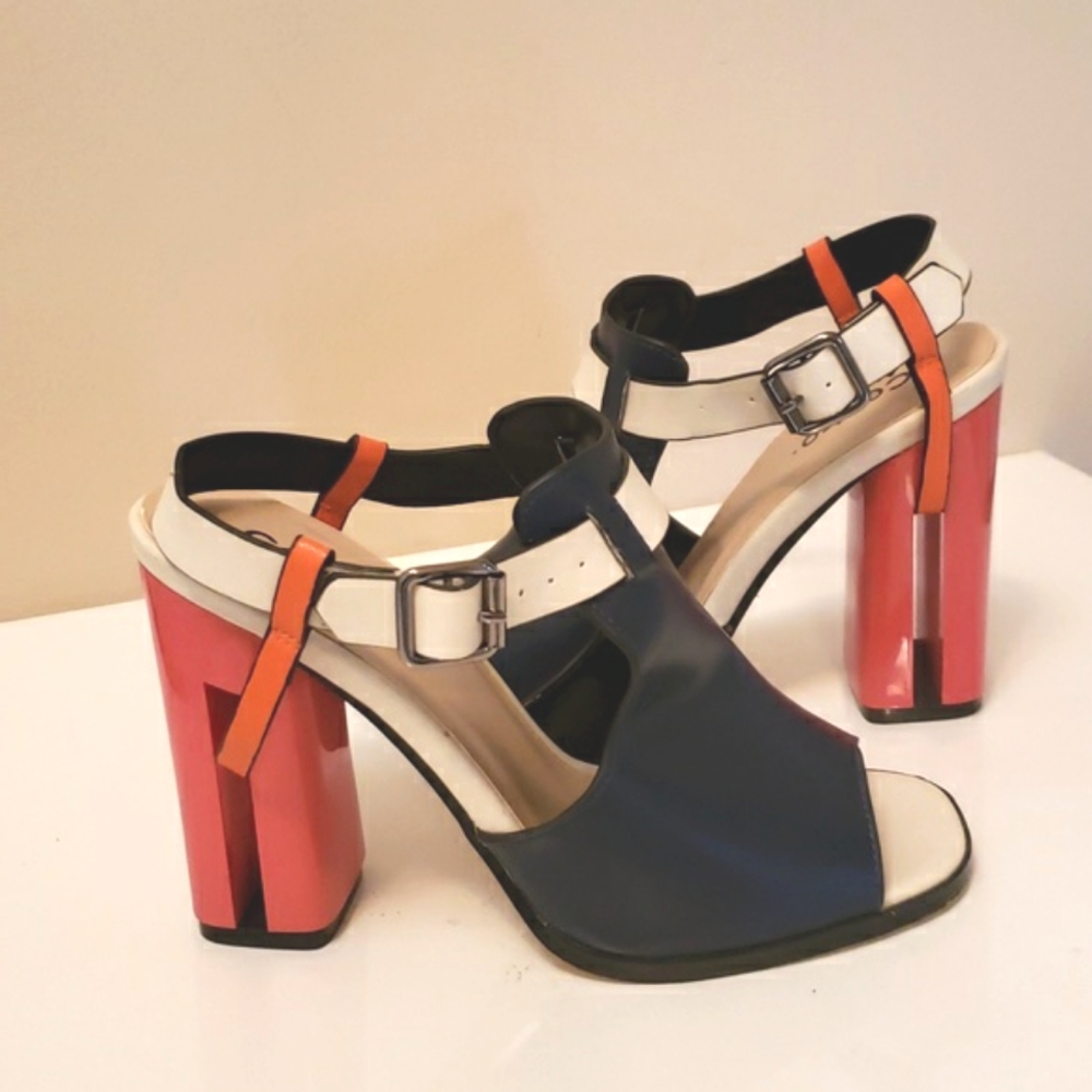 Disco Diva! Navy faux Leather & Orange heels 6.5 EUC